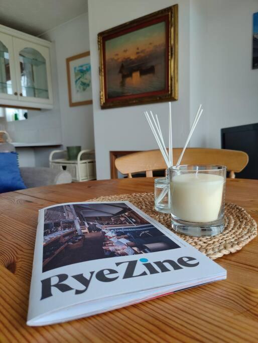 Stunning 1 Bedroom Apartment Over Looking River ライ エクステリア 写真